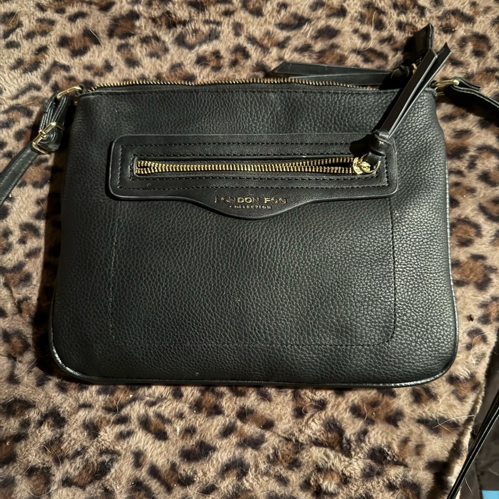 London Fog Elegant Black Crossbody Bag